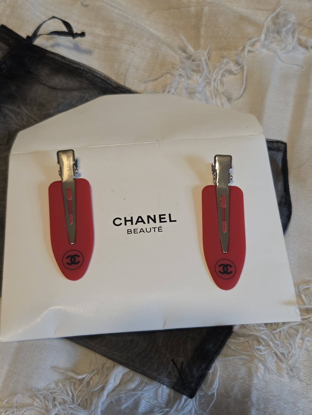 CHANEL Red Logo Hair Clips Set